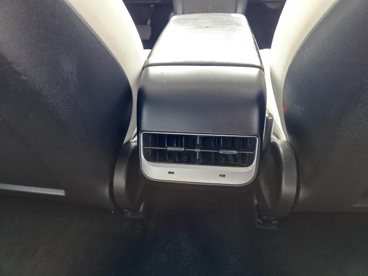 Tesla Model 3 Long Range AWD 2021