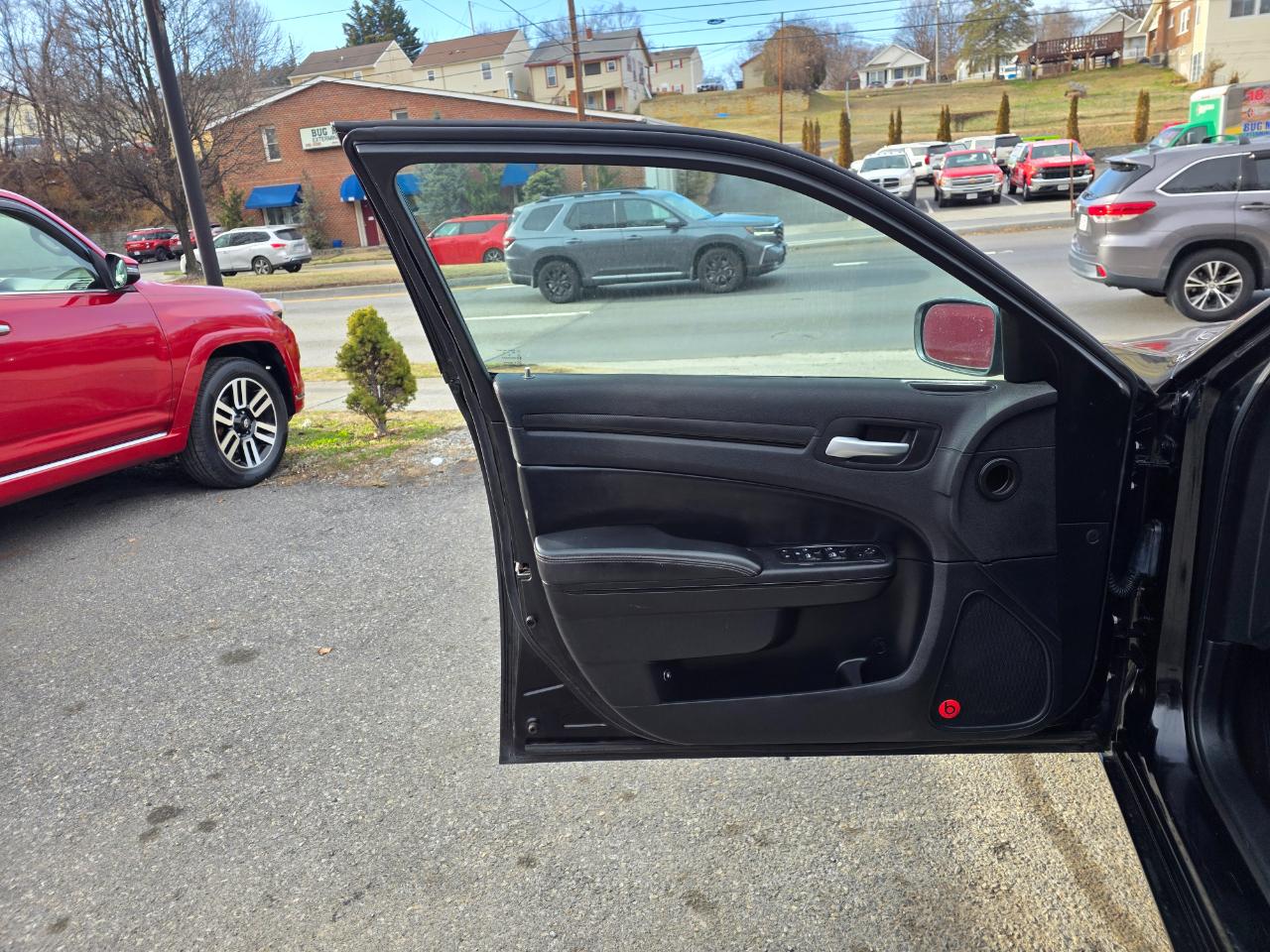 Chrysler 300 4dr Sdn 300S AWD 2014