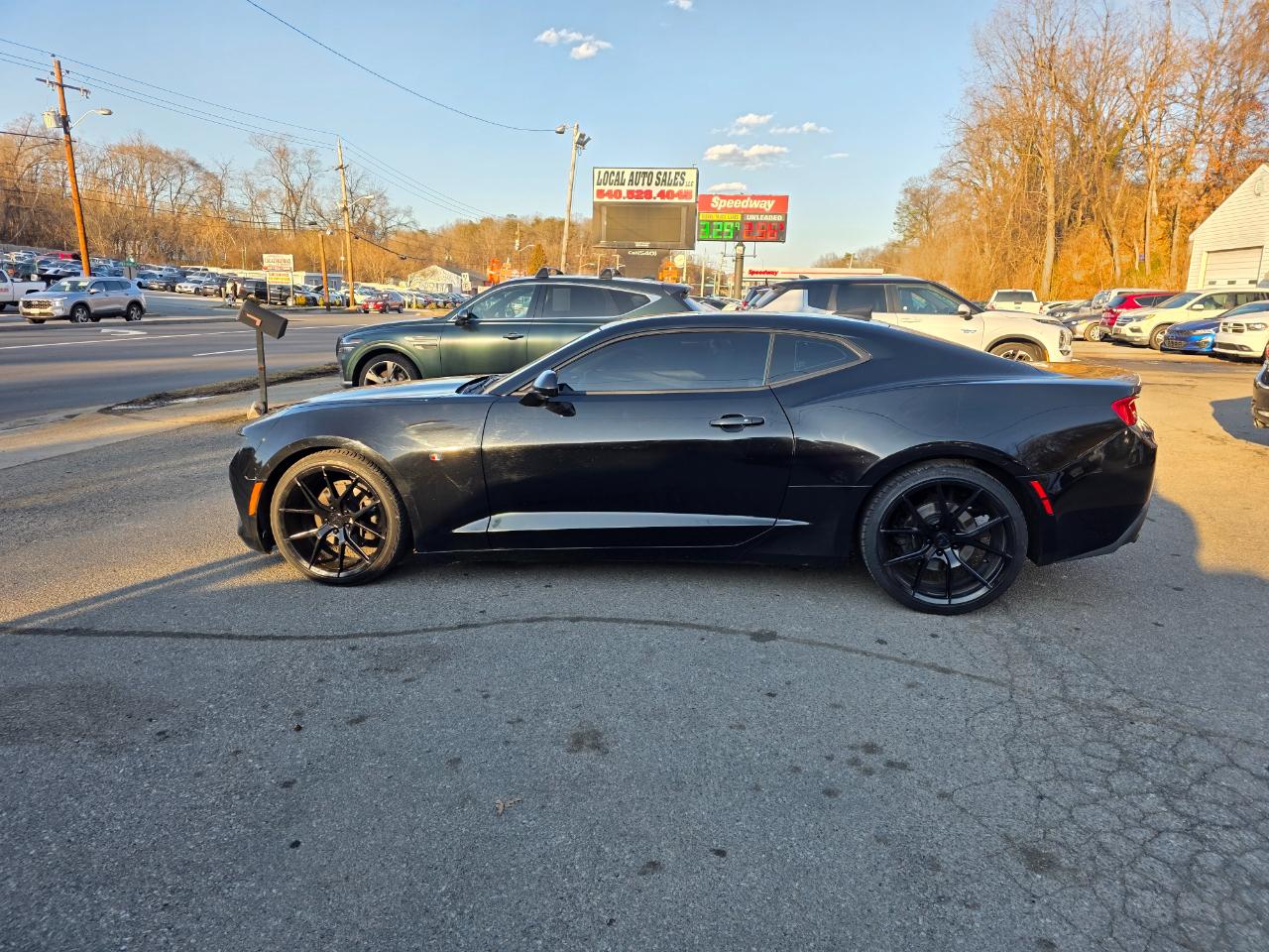 Chevrolet Camaro 2dr Cpe 1LT 2017