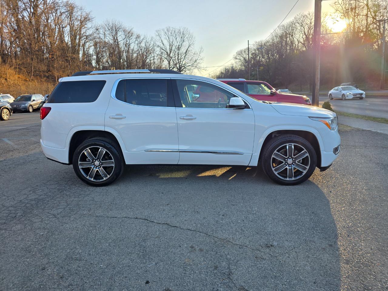 GMC Acadia AWD 4dr Denali 2019