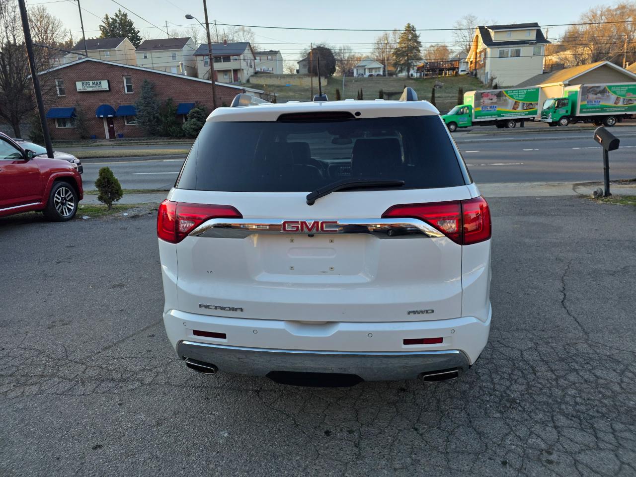 GMC Acadia AWD 4dr Denali 2019