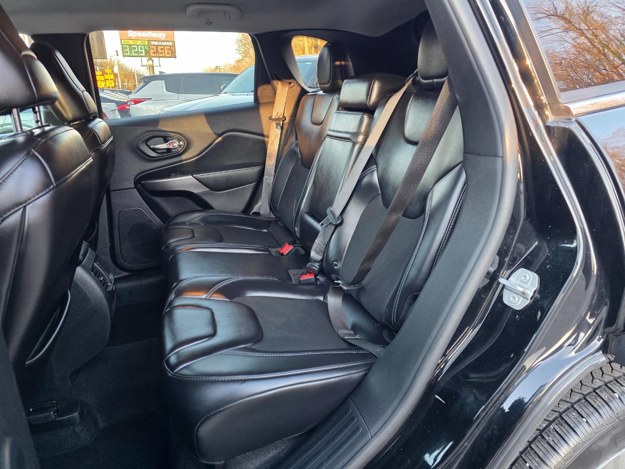 Jeep Cherokee Latitude Plus 4x4 2019