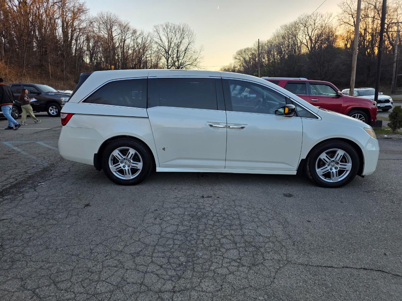 Honda Odyssey 5dr Touring 2013