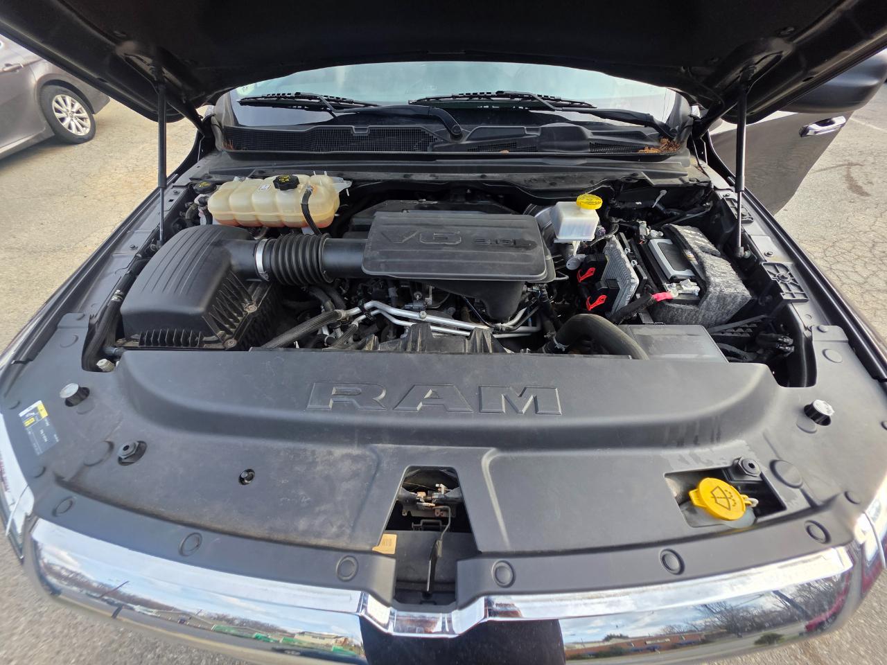 RAM 1500 Big Horn 4x4 Quad Cab 6'4" Box 2020