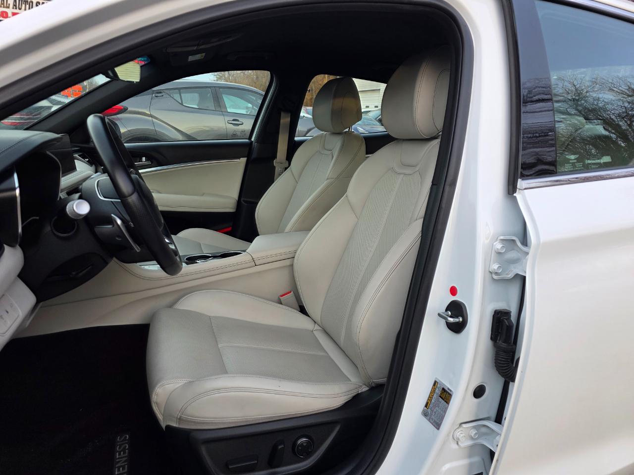 Genesis G70 2.5T RWD 2024