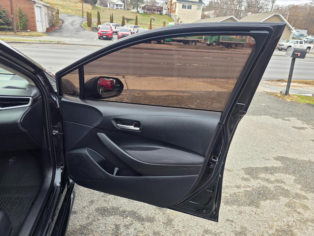 Toyota Corolla LE CVT (Natl) 2021