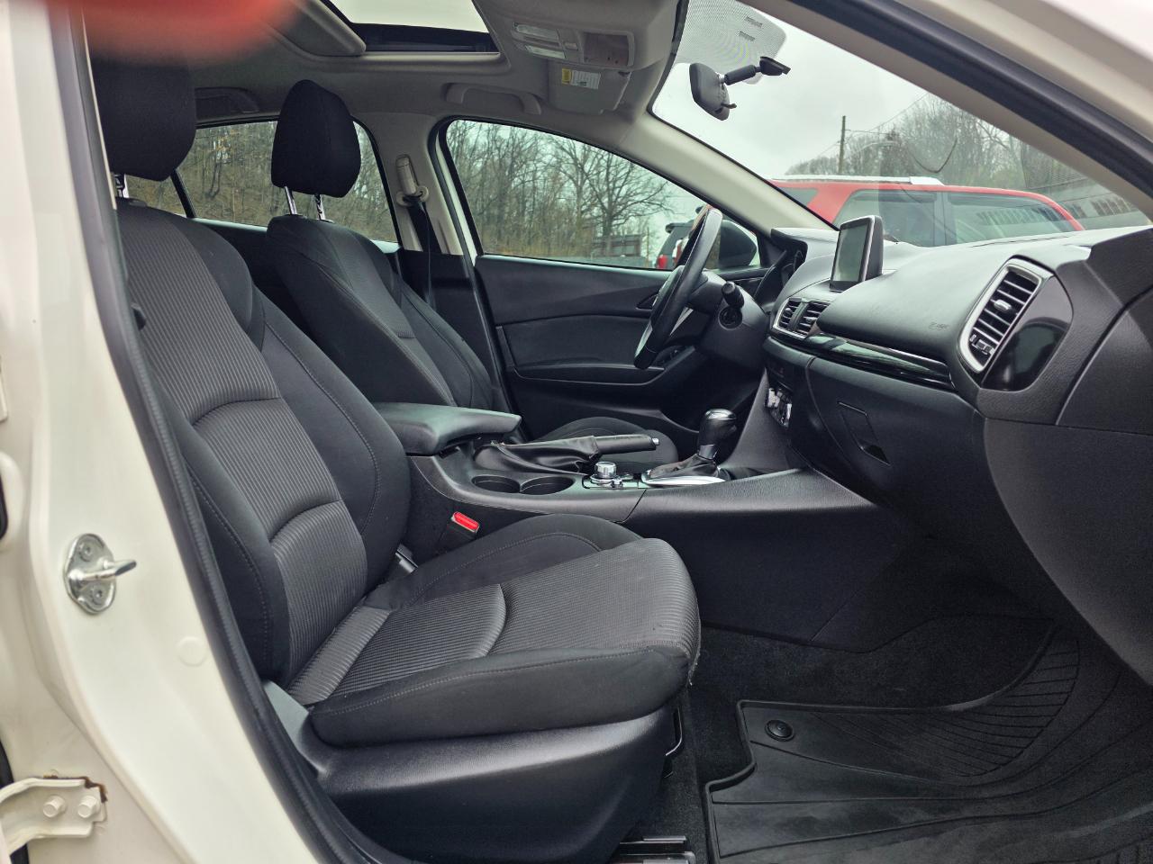 Mazda MAZDA3 4dr Sdn Auto i Touring 2015
