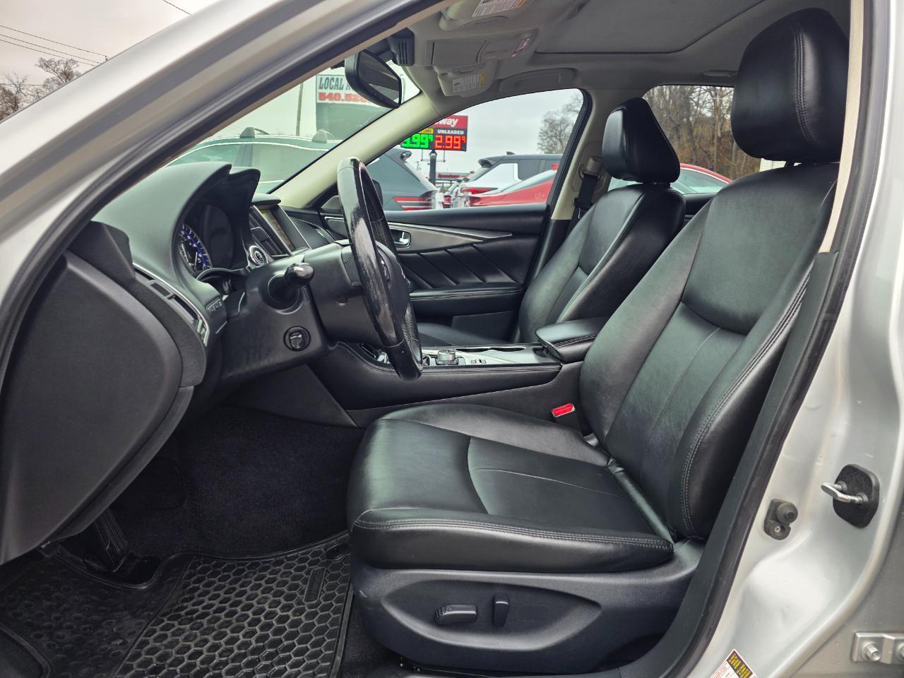 Infiniti Q50 3.0t Premium AWD 2017