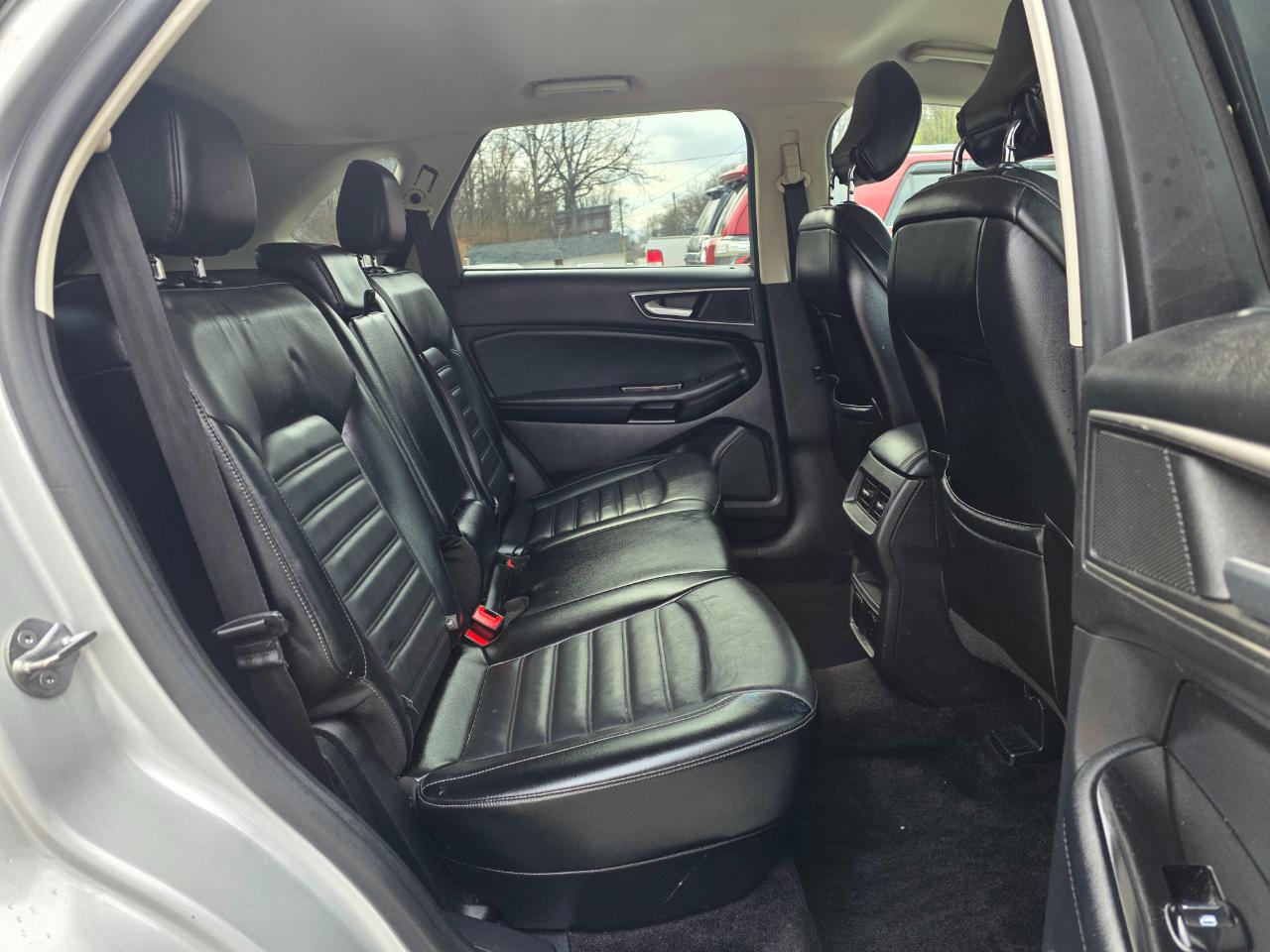 Ford Edge 4dr SEL AWD 2016