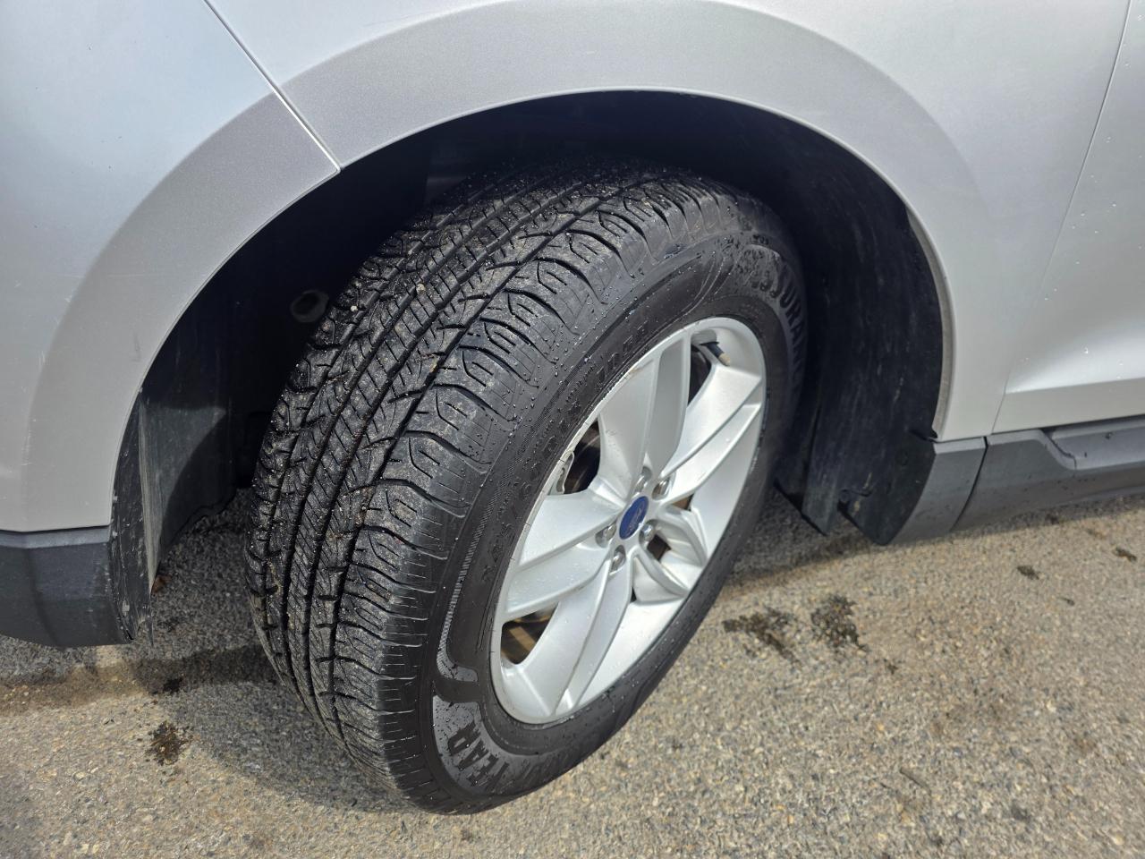 Ford Edge 4dr SEL AWD 2016