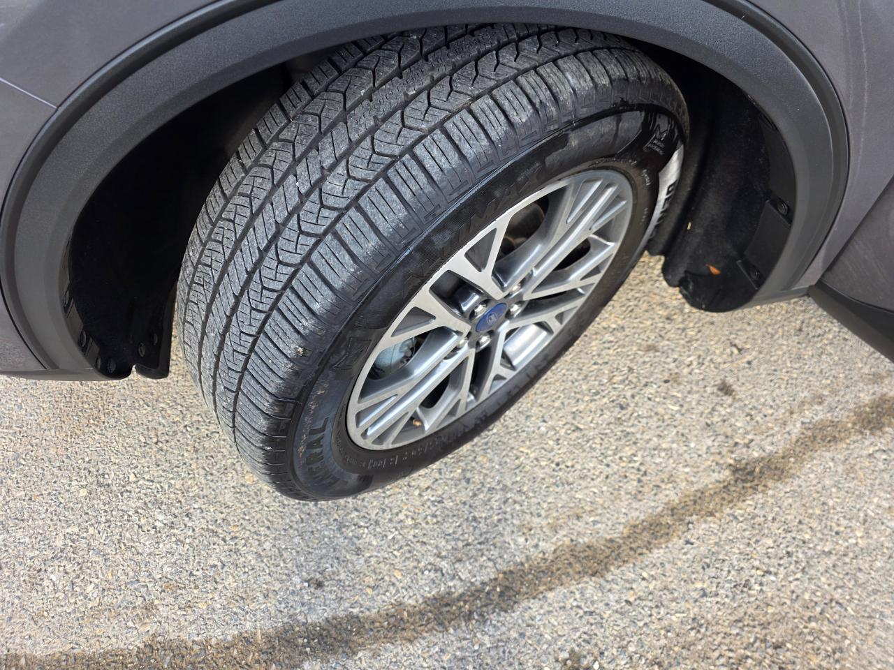 Ford Escape SEL Hybrid AWD 2021