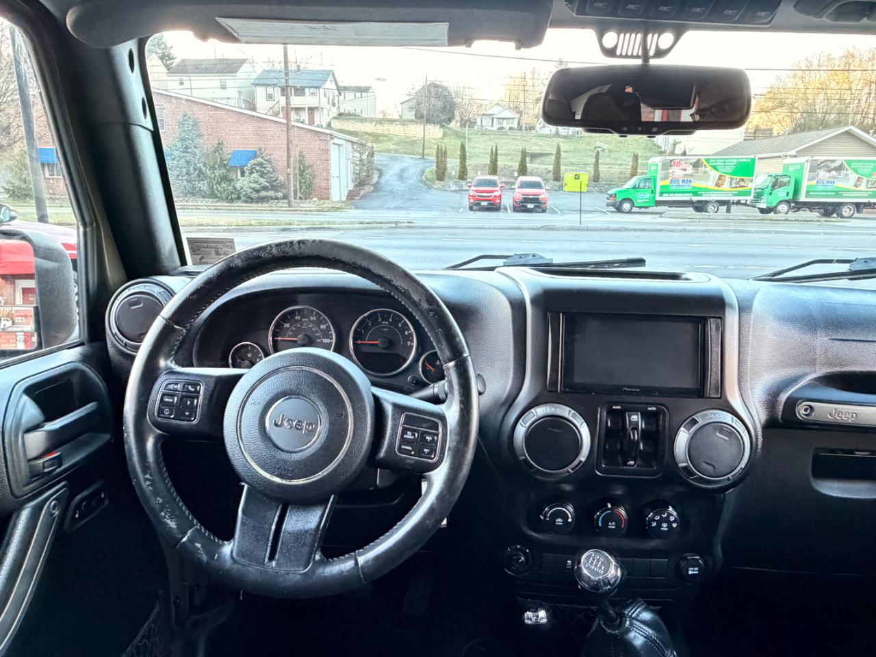 Jeep Wrangler Unlimited 4WD 4dr Willys Wheeler 2015