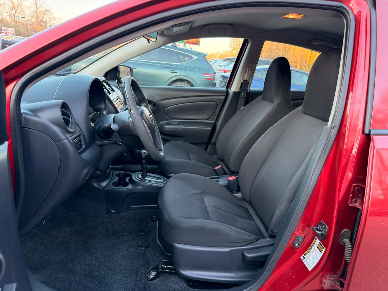 Nissan Versa Sedan S Plus CVT 2017