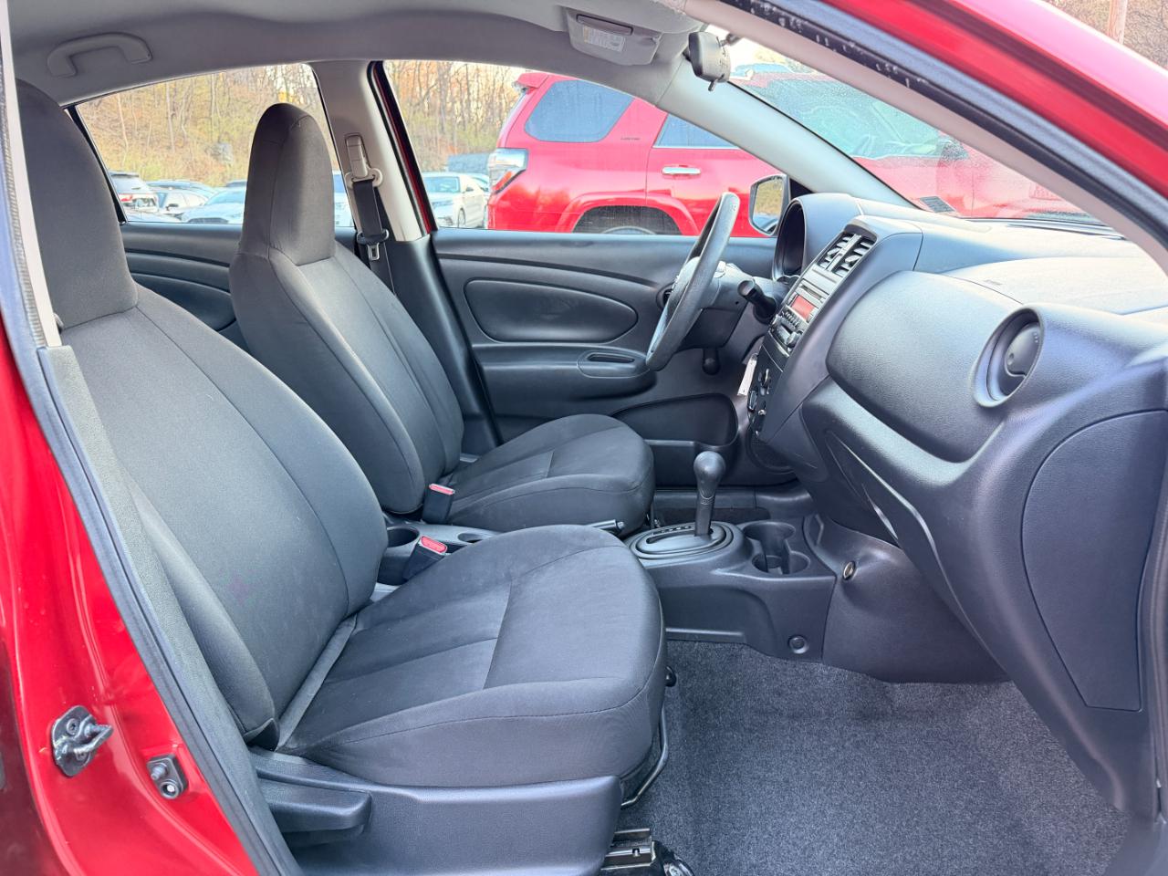 Nissan Versa Sedan S Plus CVT 2017