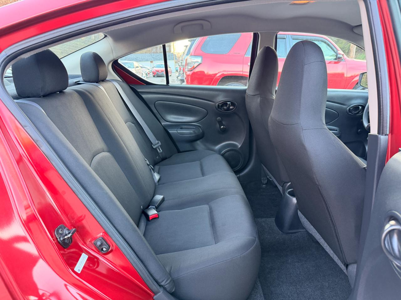 Nissan Versa Sedan S Plus CVT 2017