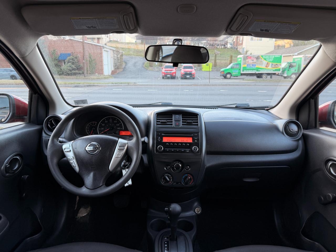 Nissan Versa Sedan S Plus CVT 2017