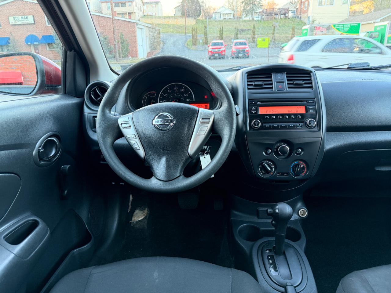 Nissan Versa Sedan S Plus CVT 2017