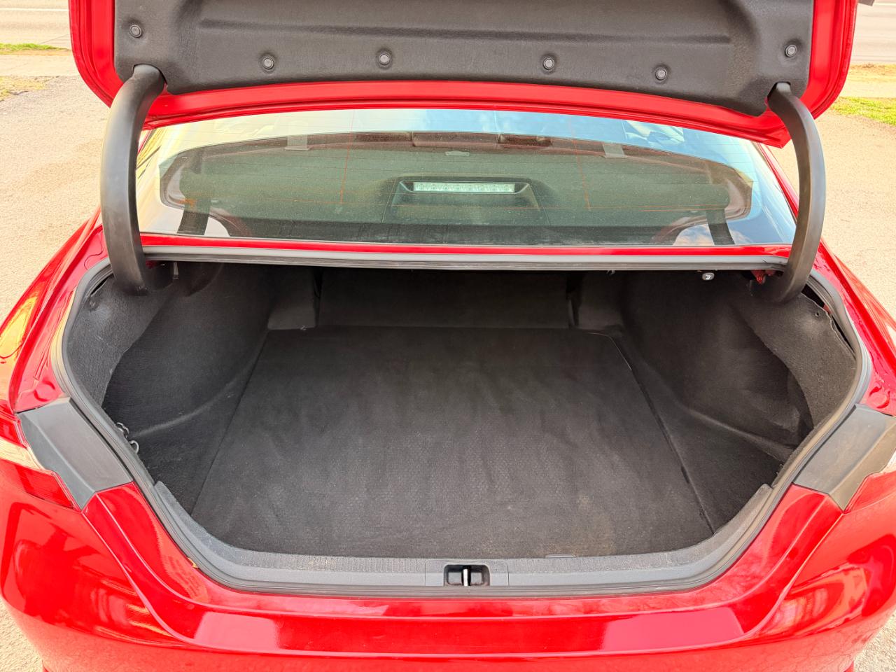 Toyota Camry SE Auto (Natl) 2020