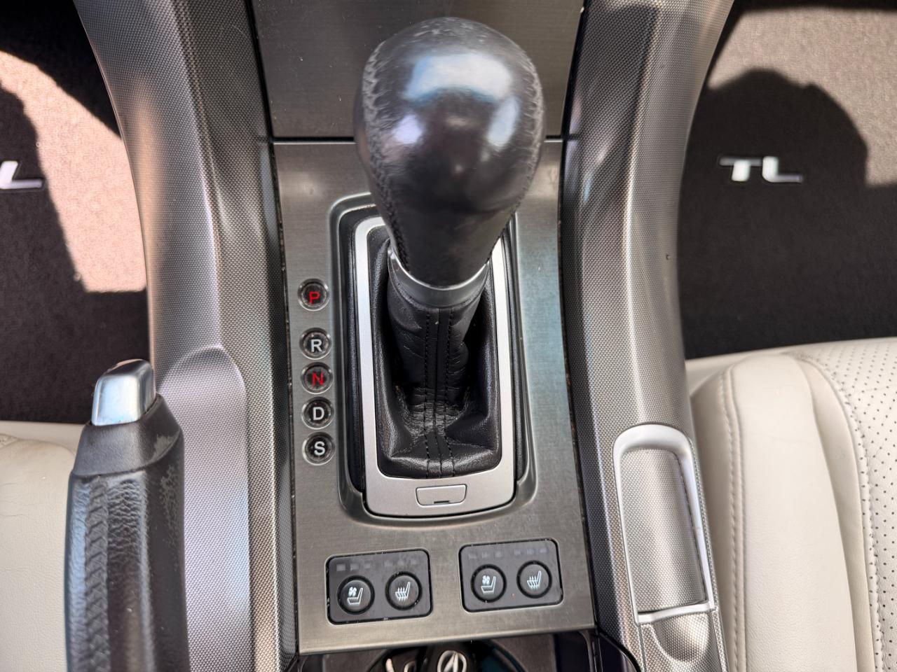 Acura TL 4dr Sdn Auto 2WD Advance 2014