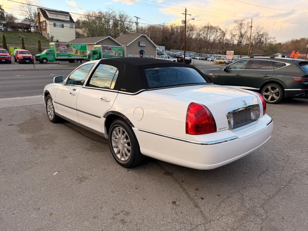 Lincoln Town Car 4dr Sdn Signature 2007