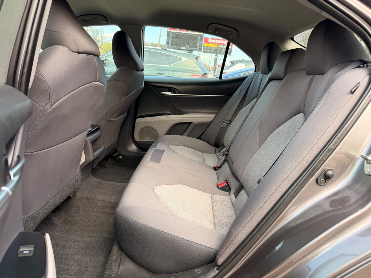 Toyota Camry LE Auto (Natl) 2020