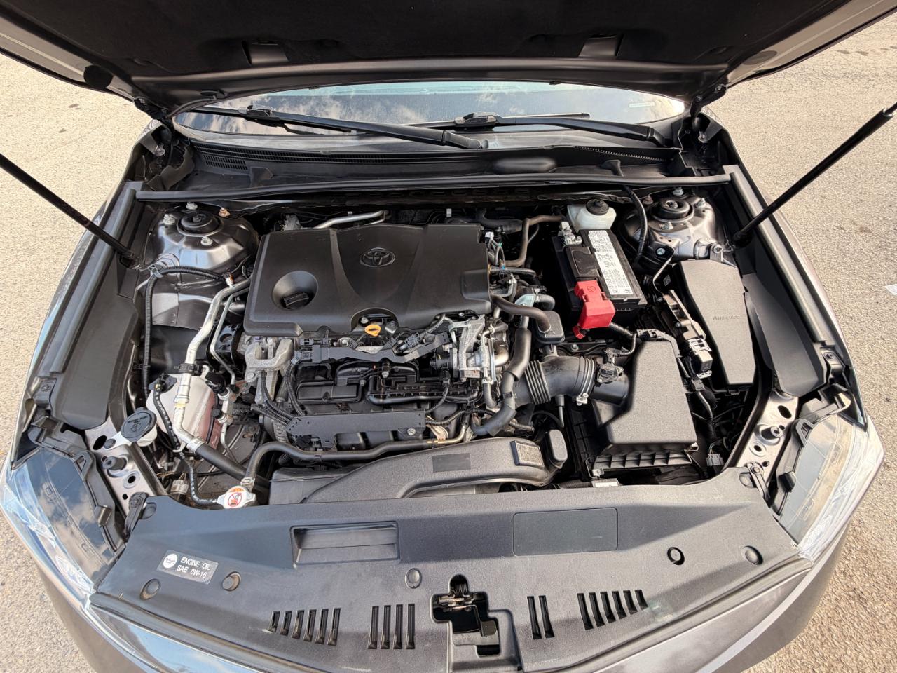 Toyota Camry LE Auto (Natl) 2020