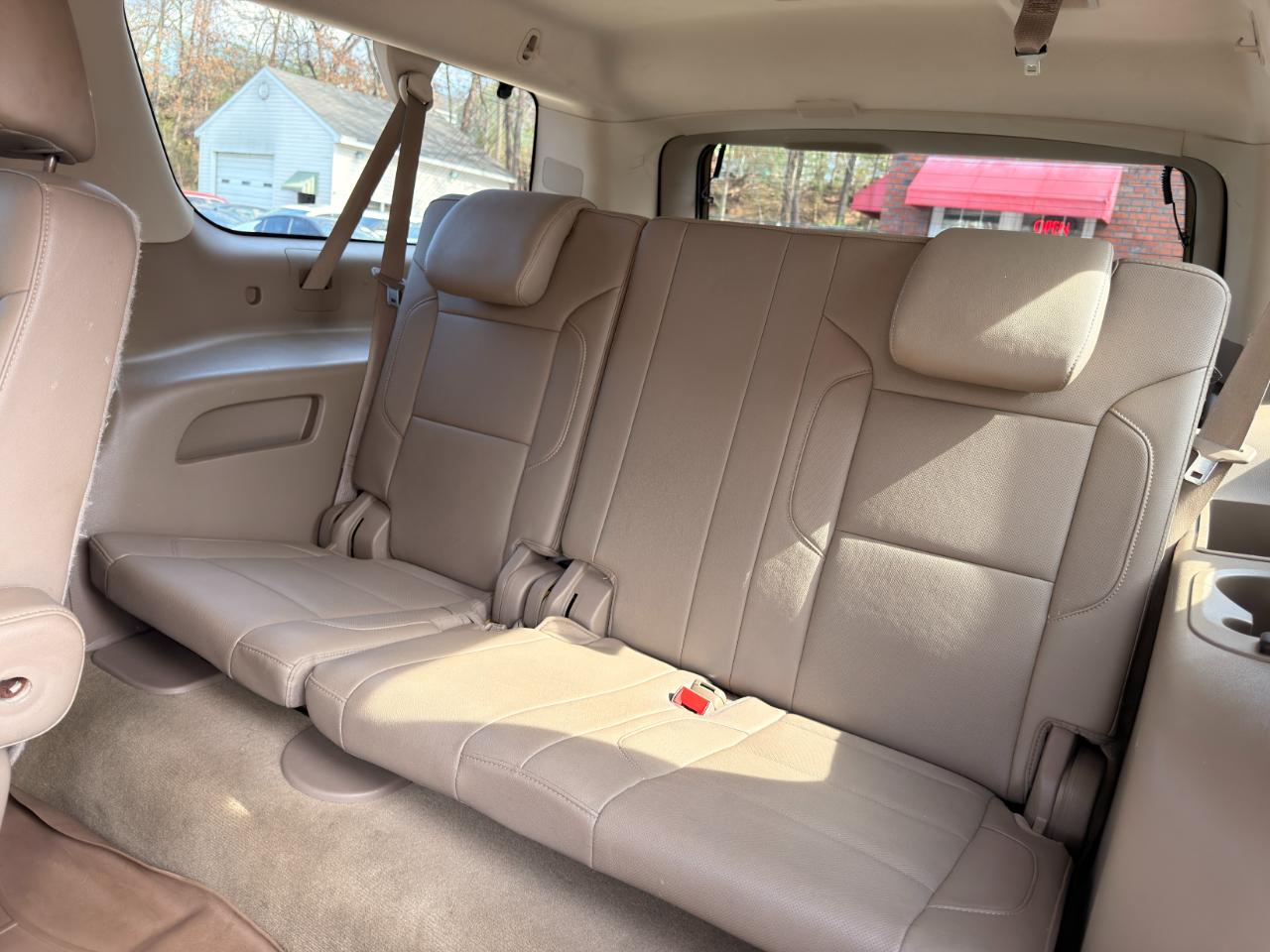 Chevrolet Suburban 4WD 4dr 1500 LTZ 2016