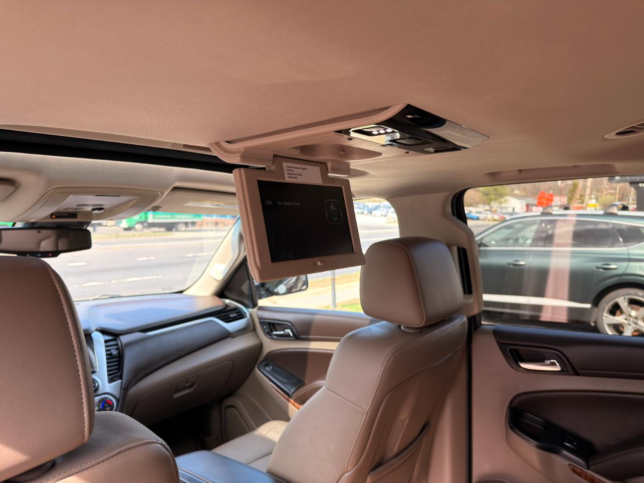 Chevrolet Suburban 4WD 4dr 1500 LTZ 2016