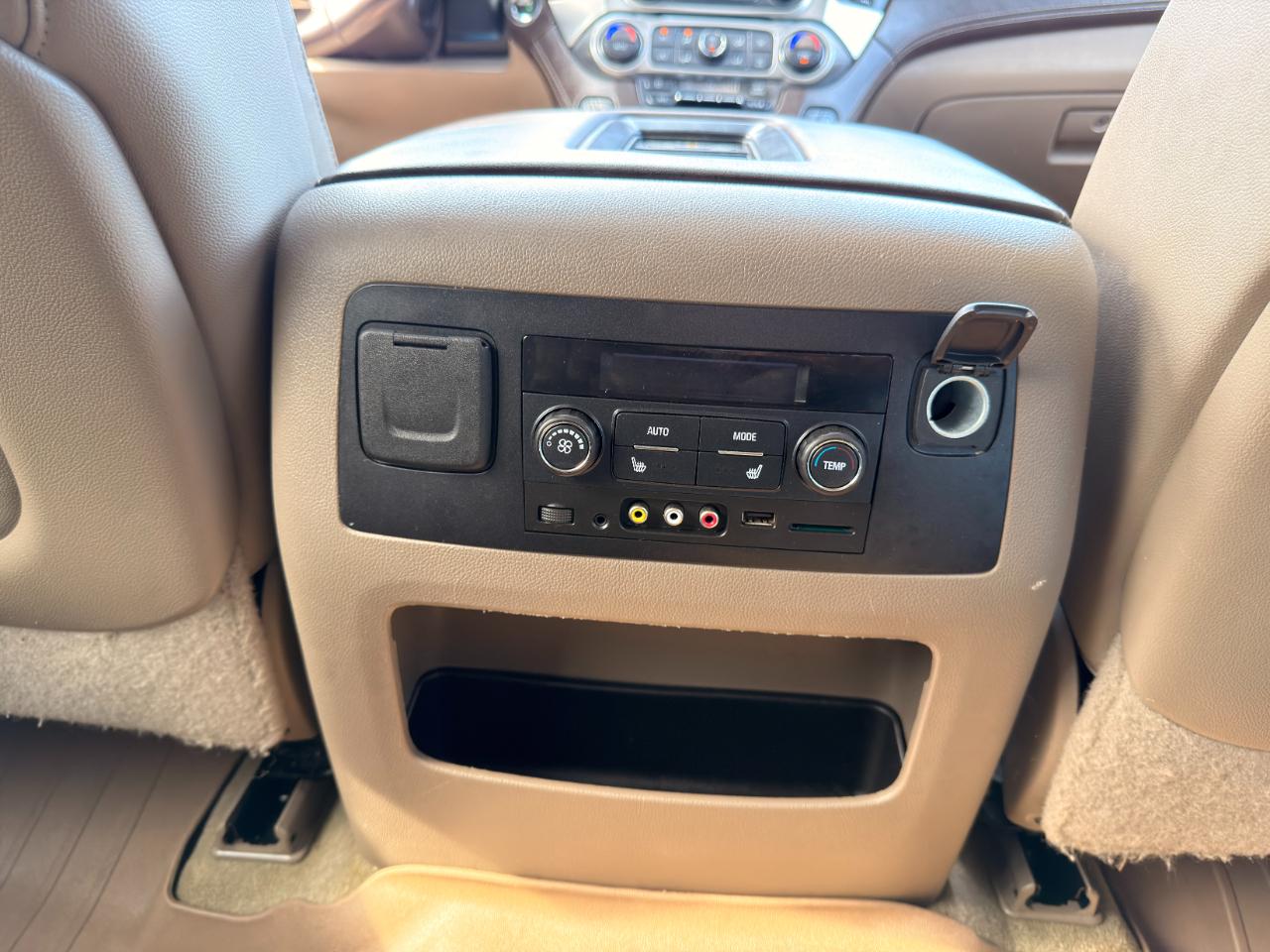 Chevrolet Suburban 4WD 4dr 1500 LTZ 2016