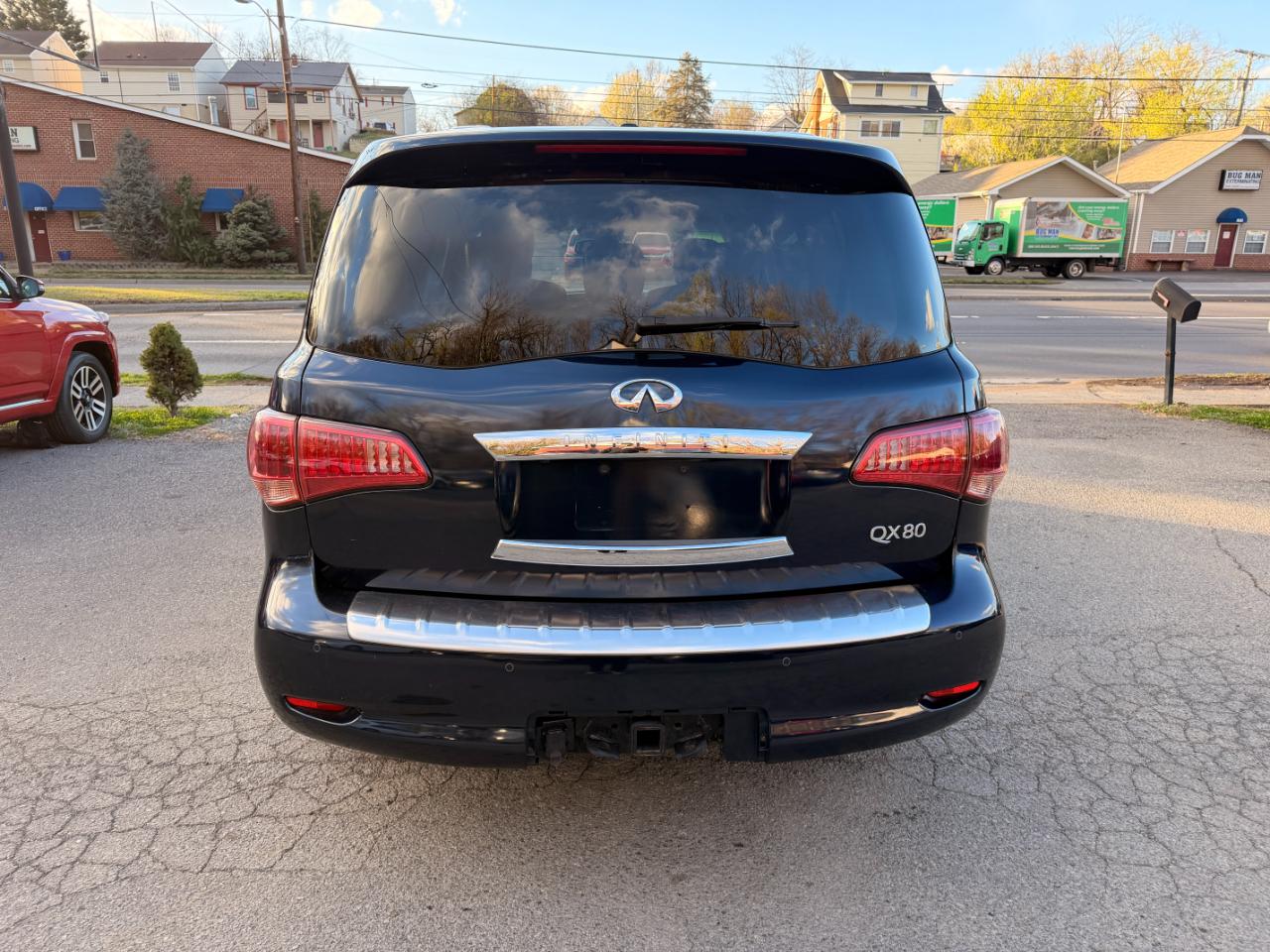 Infiniti QX80 AWD 2017