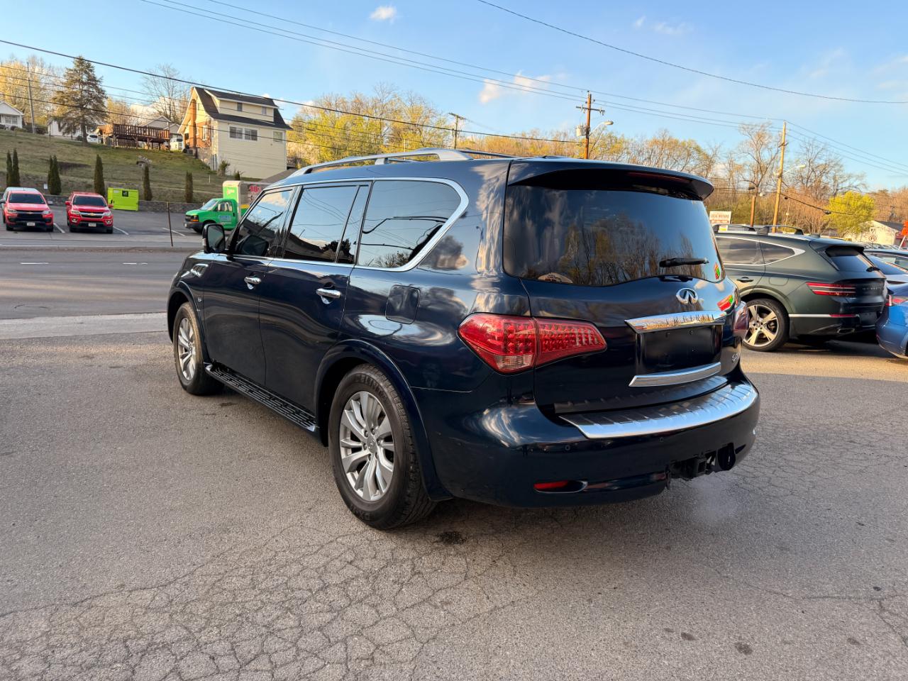 Infiniti QX80 AWD 2017