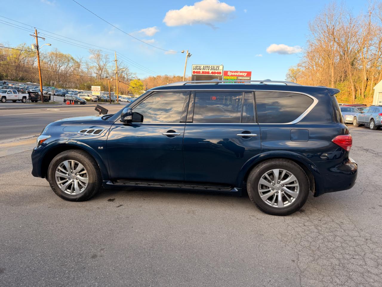 Infiniti QX80 AWD 2017