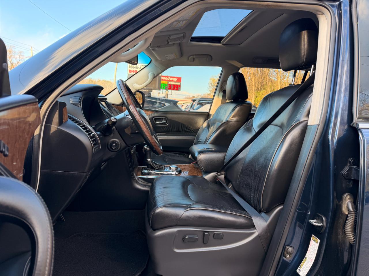 Infiniti QX80 AWD 2017