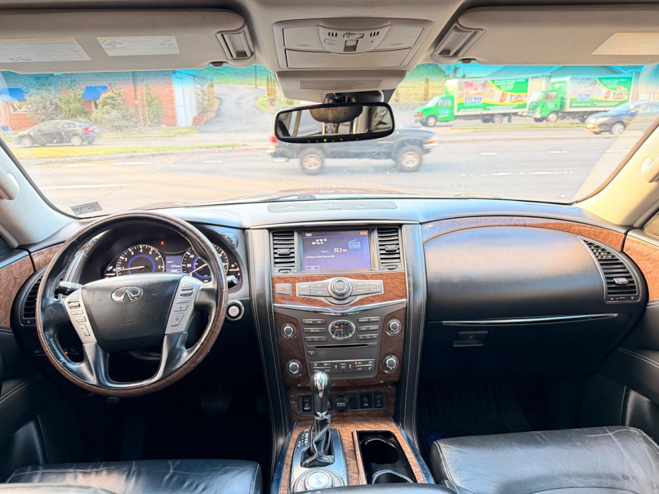 Infiniti QX80 AWD 2017