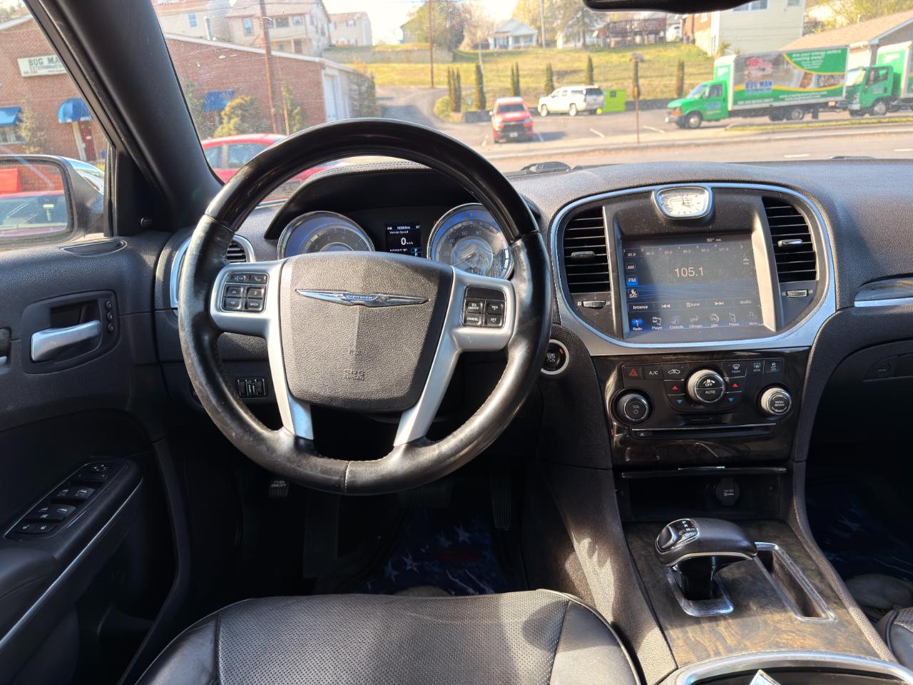 Chrysler 300 4dr Sdn 300C RWD 2014