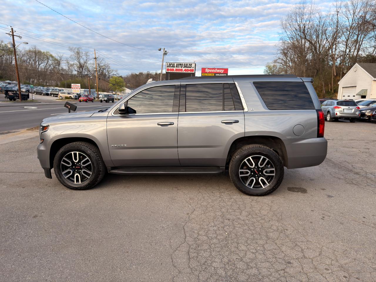 Chevrolet Tahoe 4WD 4dr LT 2019