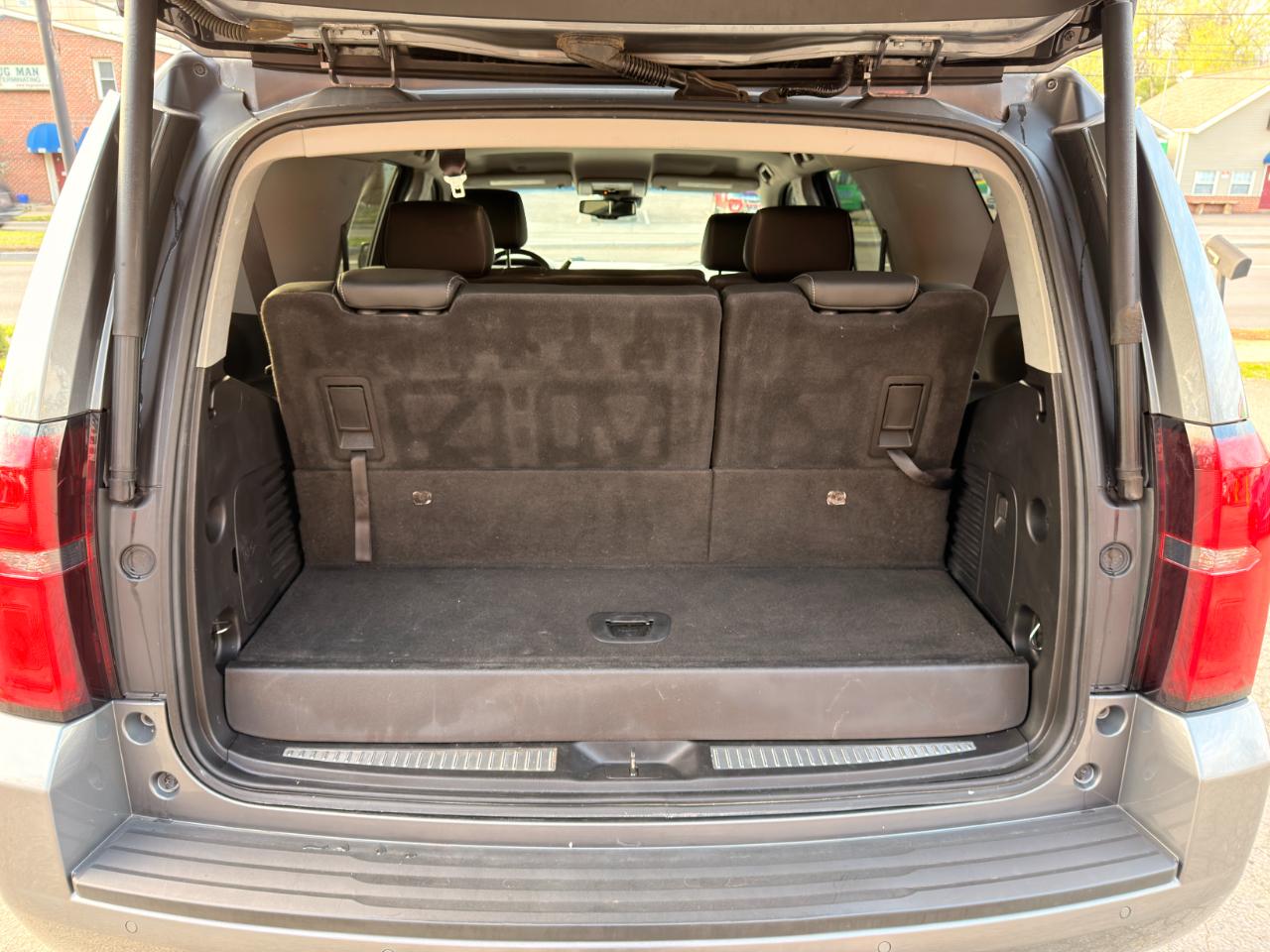 Chevrolet Tahoe 4WD 4dr LT 2019