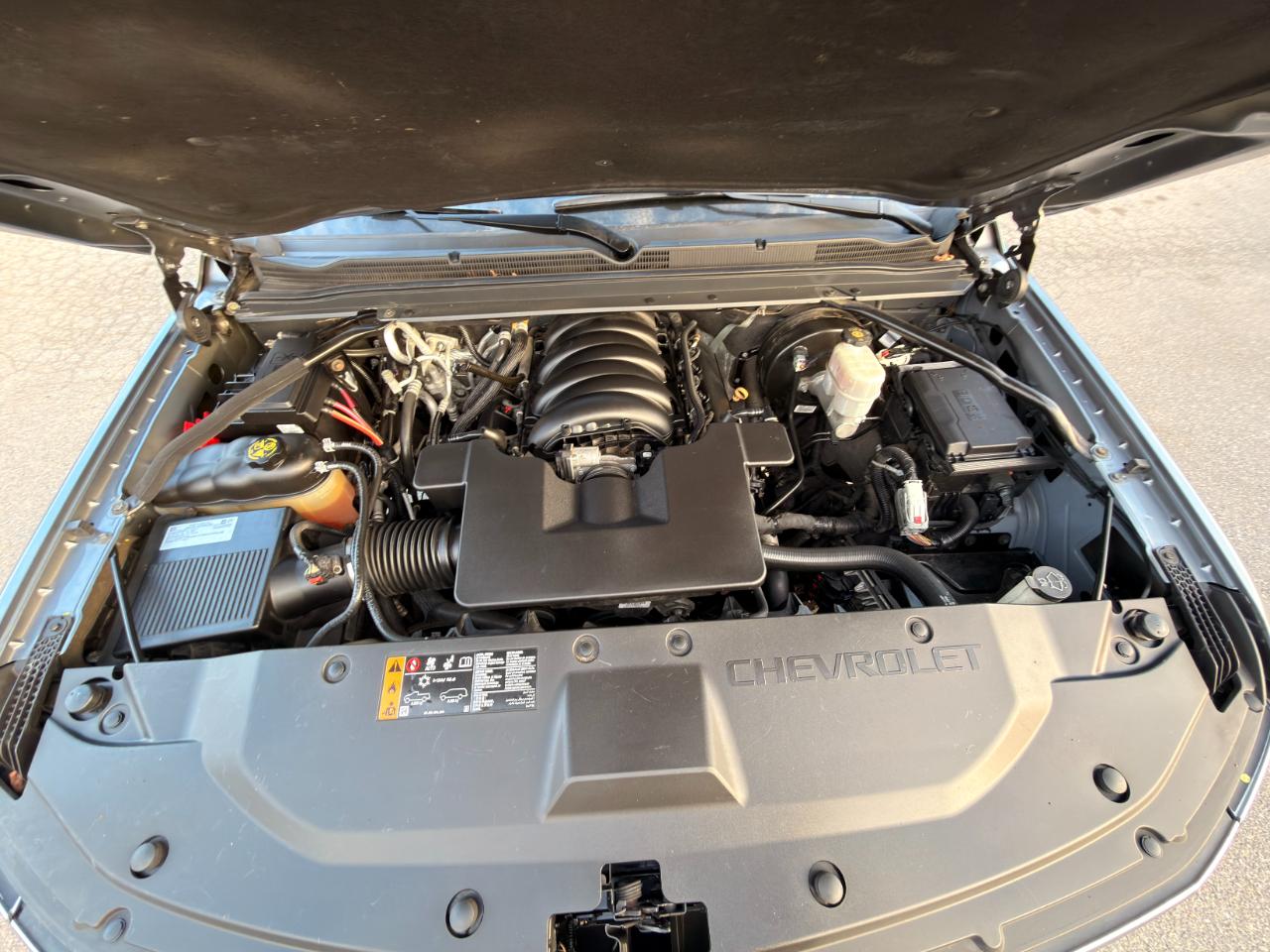 Chevrolet Tahoe 4WD 4dr LT 2019