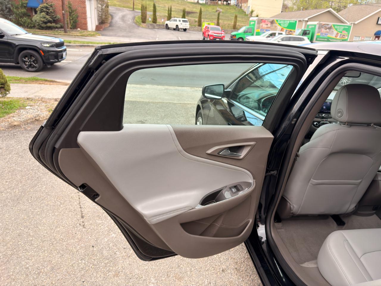 Chevrolet Malibu 4dr Sdn LT w/1LT 2019