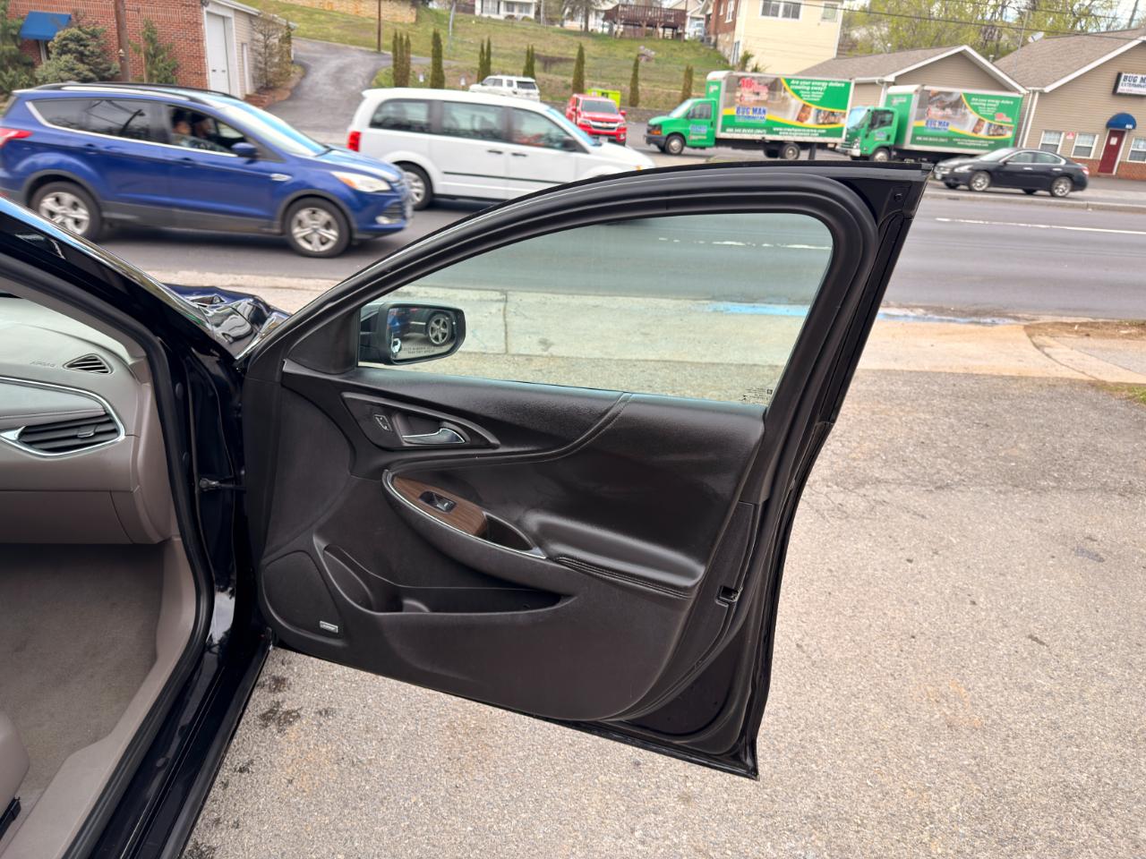 Chevrolet Malibu 4dr Sdn LT w/1LT 2019