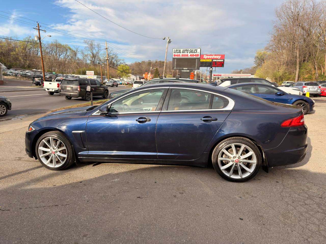 Jaguar XF 4dr Sdn V6 Sport AWD 2015