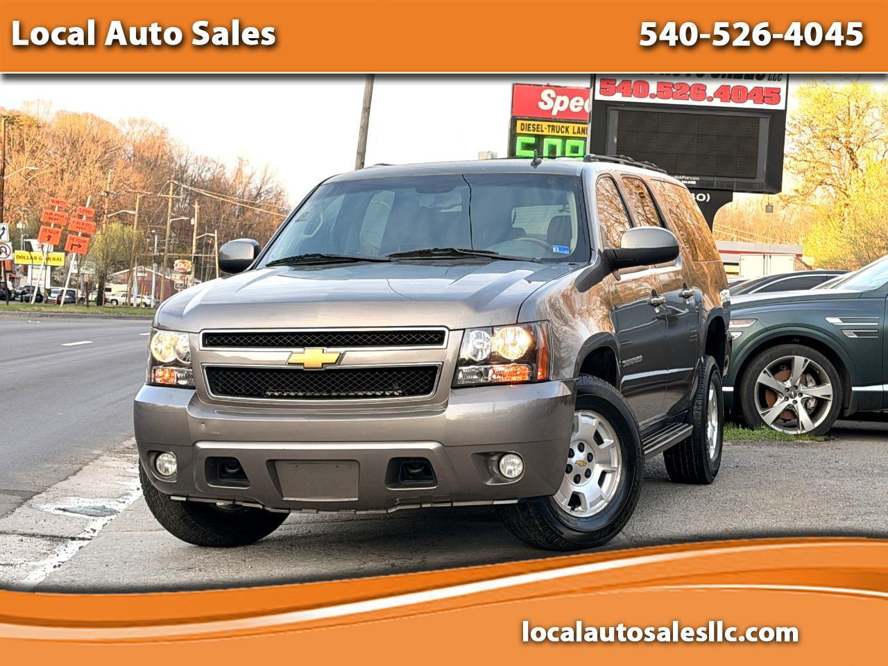2012 Chevrolet Suburban 4WD 4dr 1500 LT