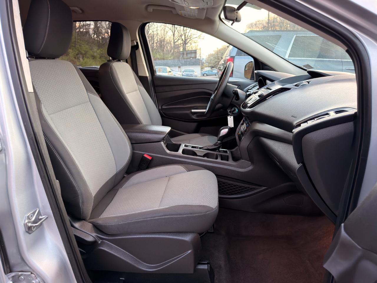 Ford Escape SE FWD 2018