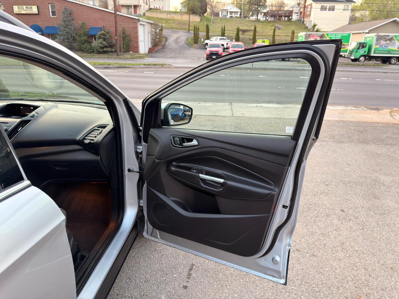 Ford Escape SE FWD 2018