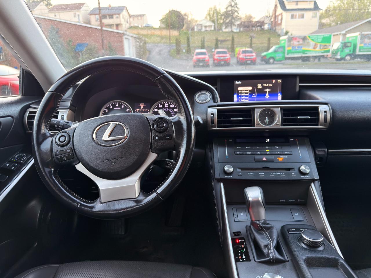 Lexus IS 300 4dr Sdn AWD 2016