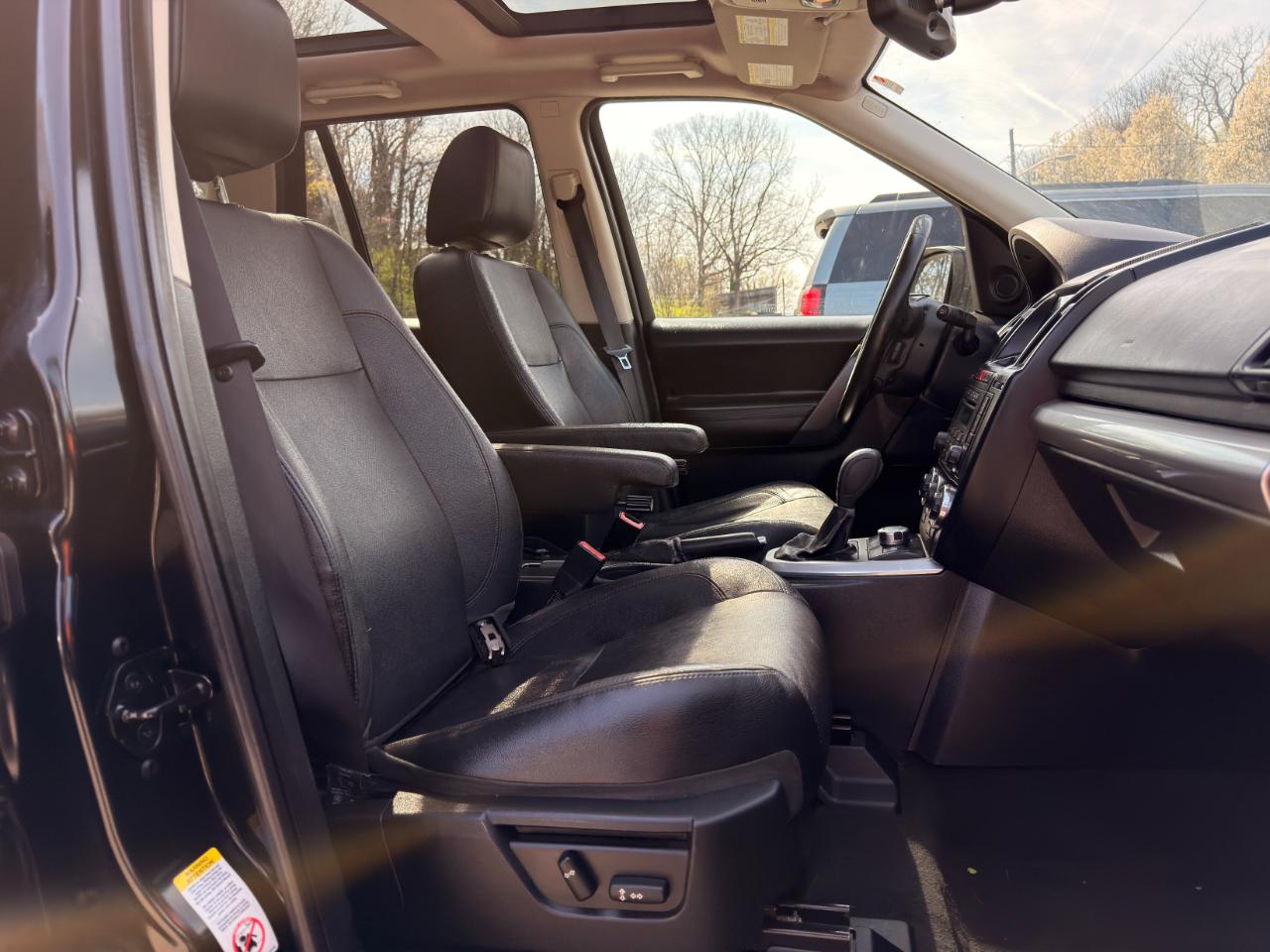 Land Rover LR2 AWD 4dr HSE 2010