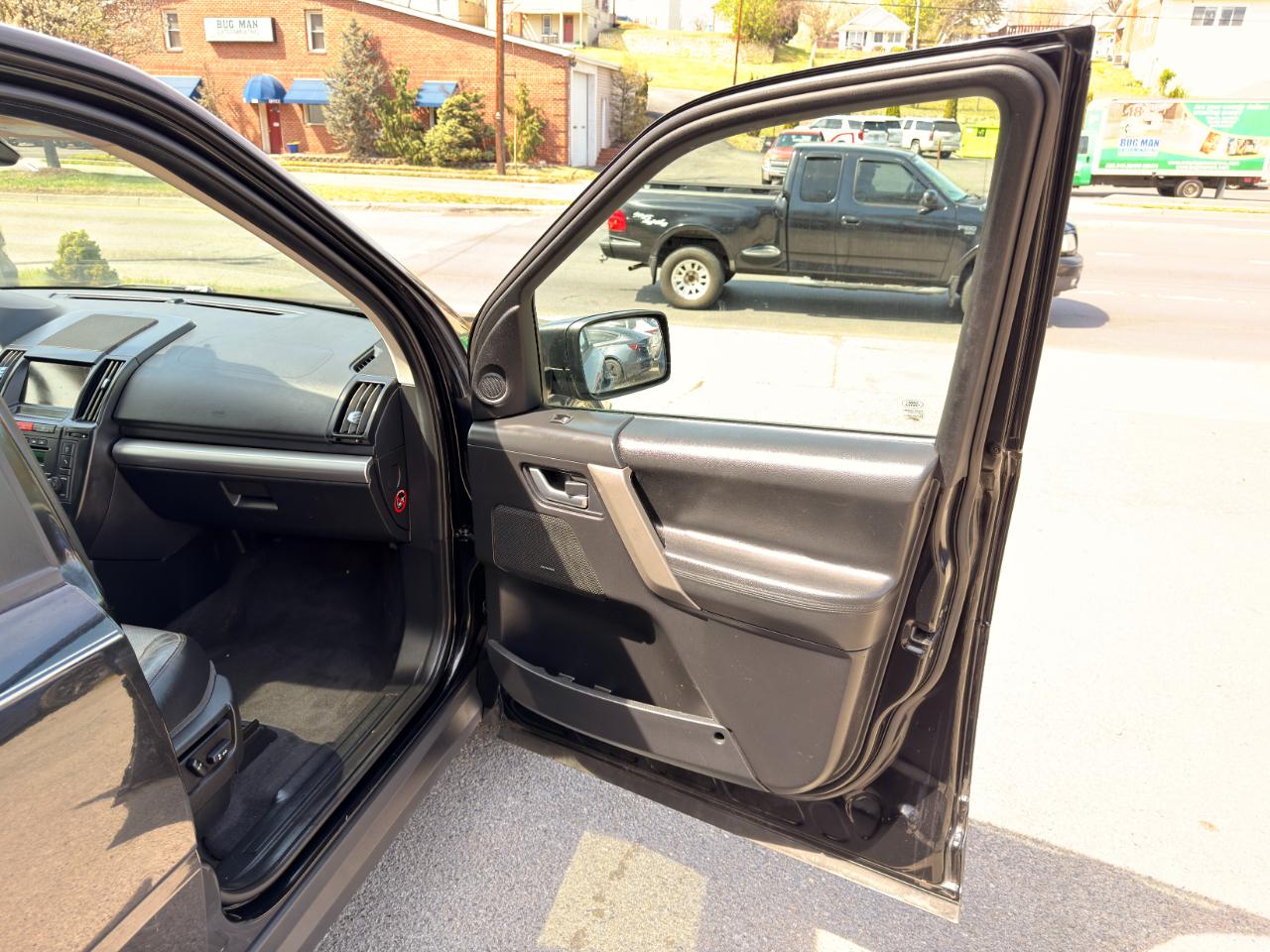 Land Rover LR2 AWD 4dr HSE 2010