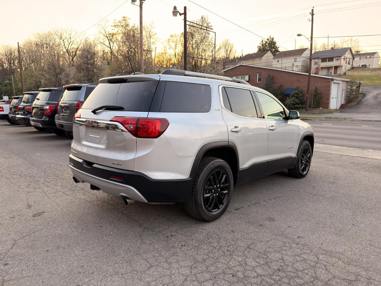 GMC Acadia AWD 4dr SLT w/SLT-1 2019