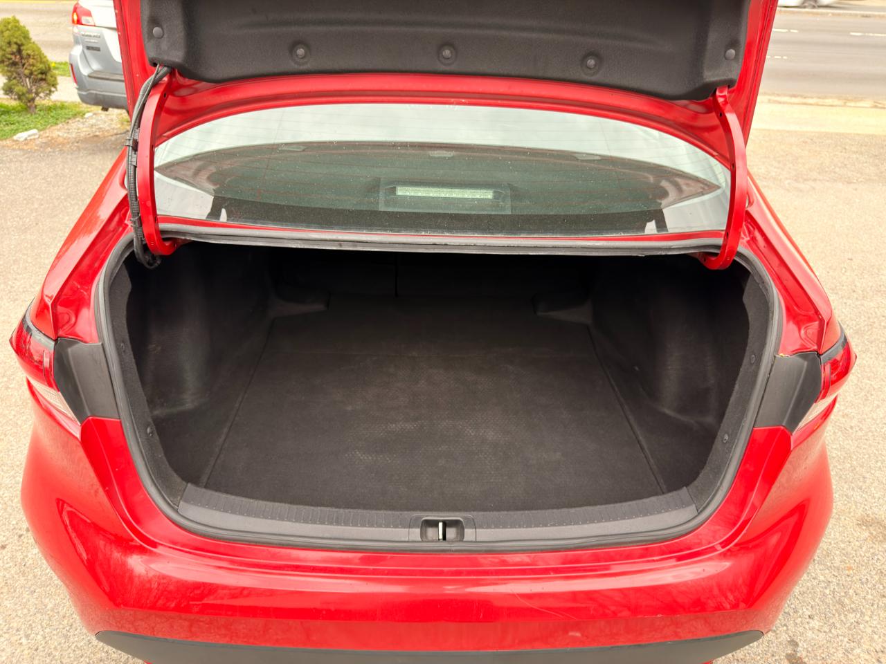 Toyota Corolla LE CVT (Natl) 2020