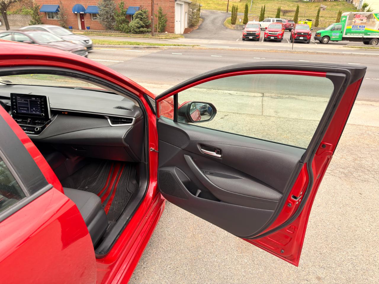 Toyota Corolla LE CVT (Natl) 2020